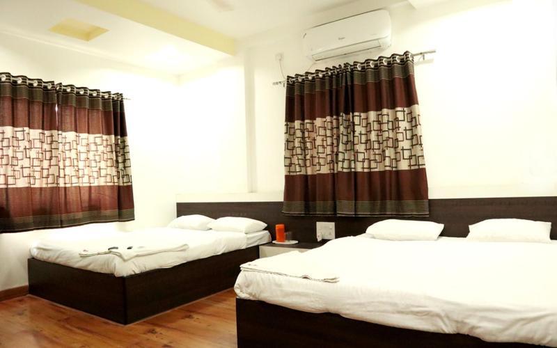 Hotel United House Shirdi Exterior foto